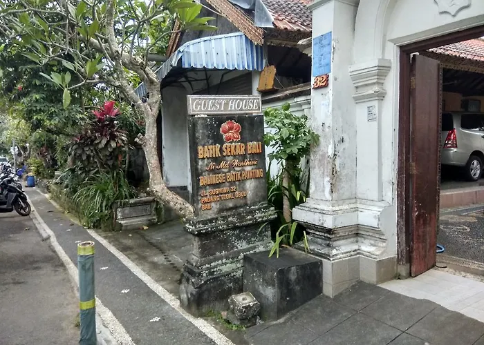 Batik Sekar Bali *